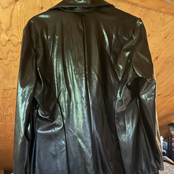 Medium Vintage Black pleather jacket with front tie - Picture 1 of 3